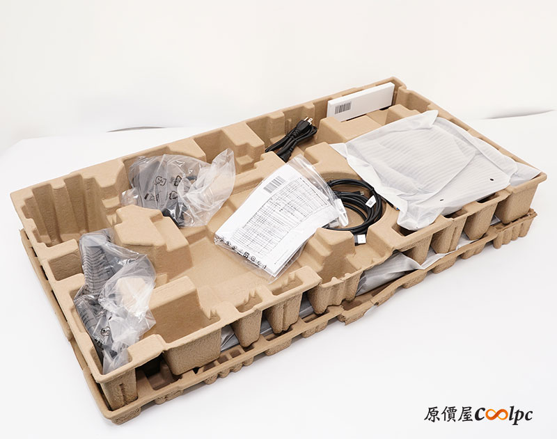 coolpc-acer-procreator-pe32qxt-03