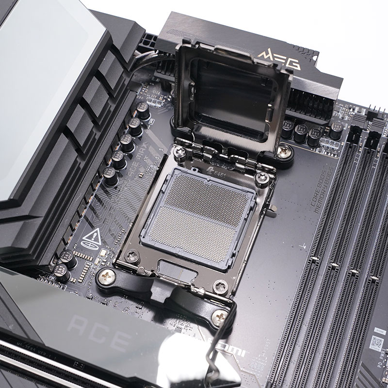 coolpc-meg-x870e-ace-max-11